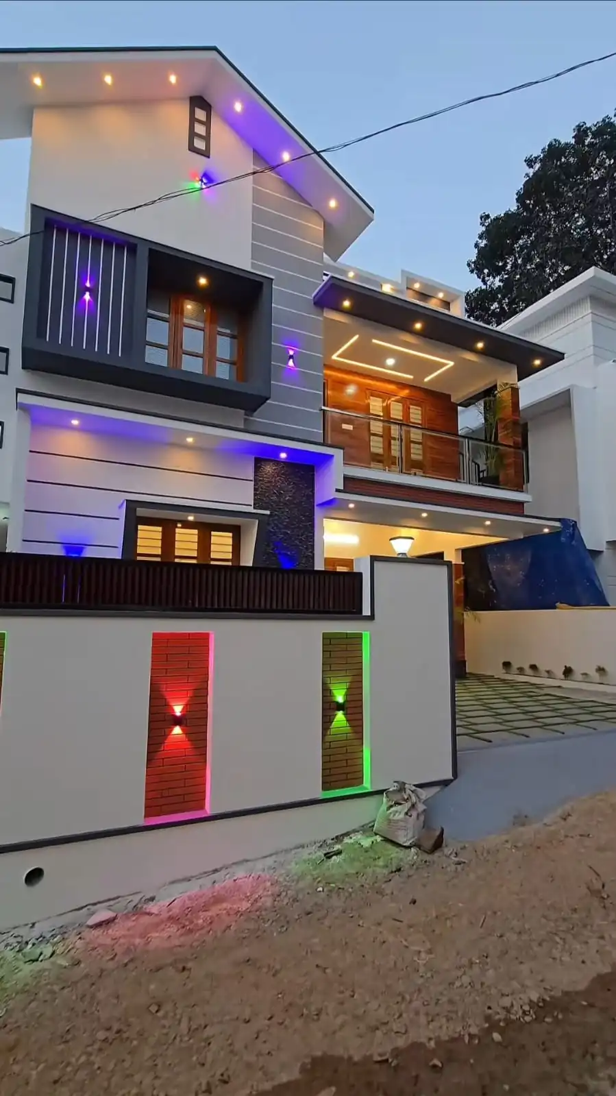 Foundation work for residential house construction in Gomti Nagar Lucknow by RDBPL