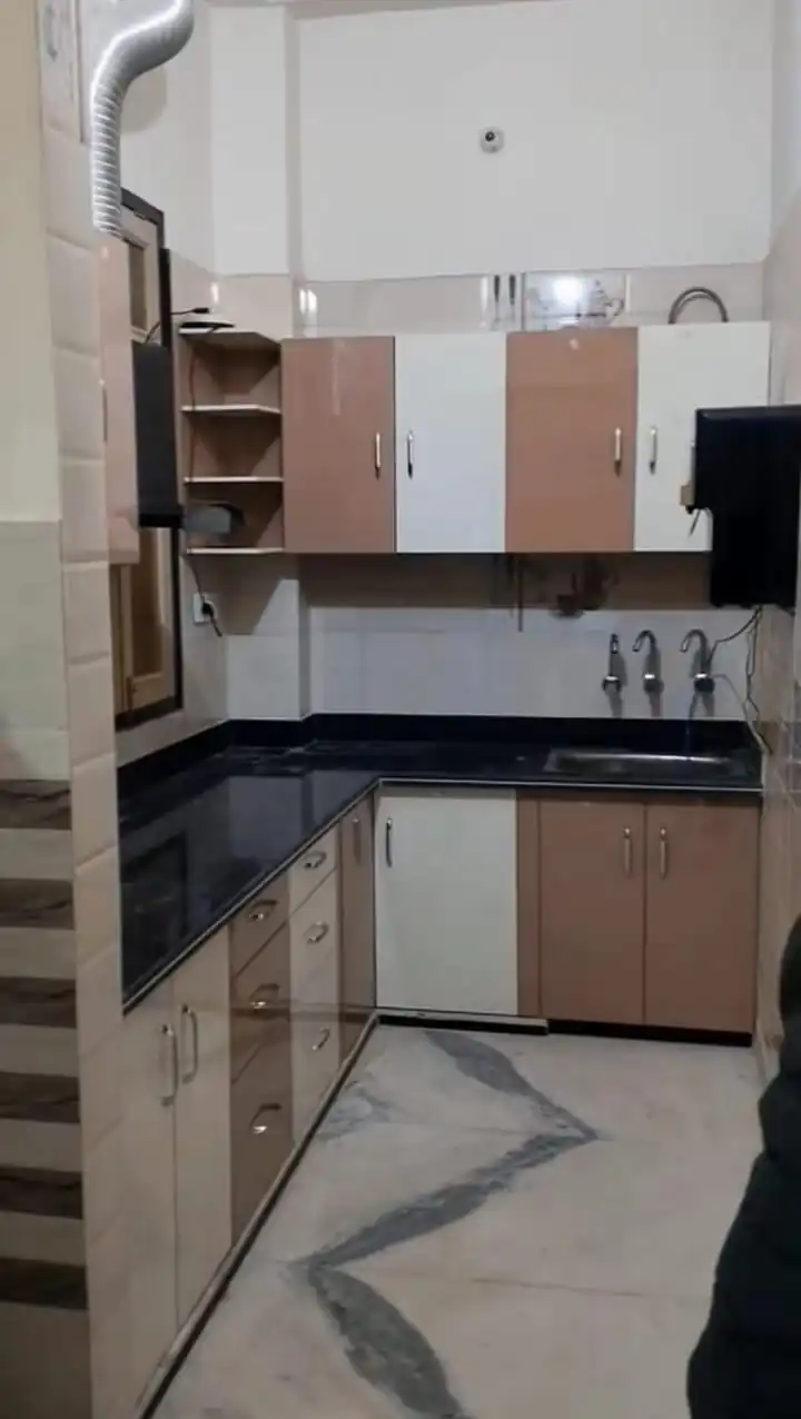 U shape modular kitchen design in Indira Nagar Lucknow