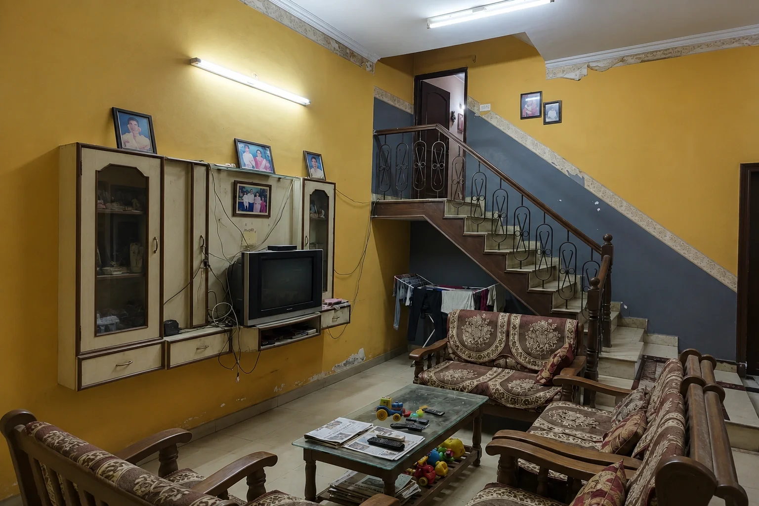  Home before renovation work in Lucknow